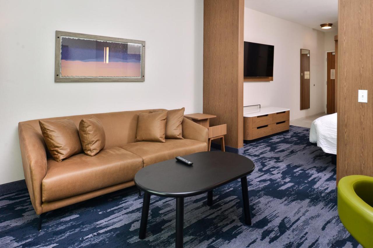 Hotel Fairfield And By Marriott Minneapolis 3*